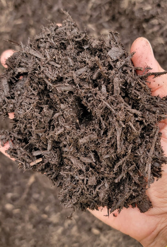 The Ultimate Comparison: Why Bulk Mulch Outshines Home Depot and Lowes Mulch Options